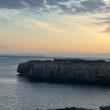 Calan Blanes Con Piscina Ciutadella (Menorca)