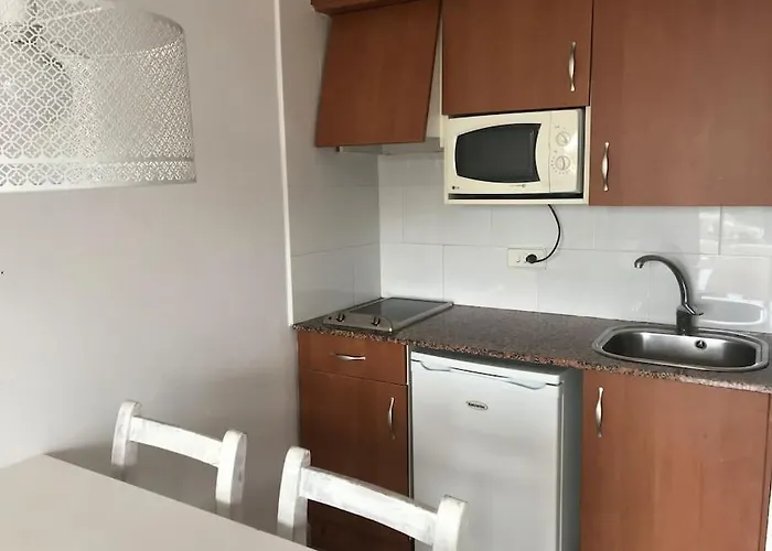 Calan Blanes Con Piscina