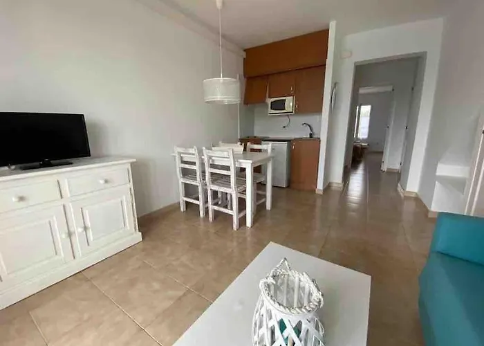 Calan Blanes Con Piscina * סיוטאדלה